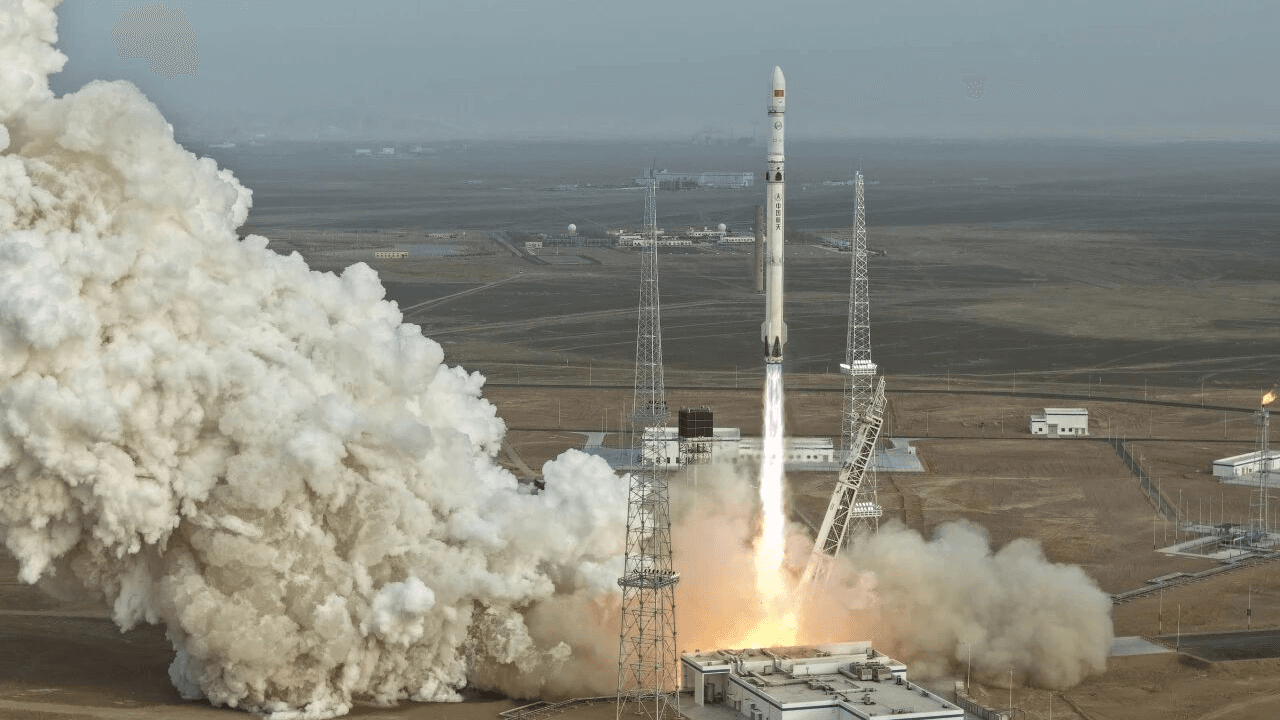 Long March 12A: Втори опит за кацане, след като частната LandSpace изпревари държавния гигант